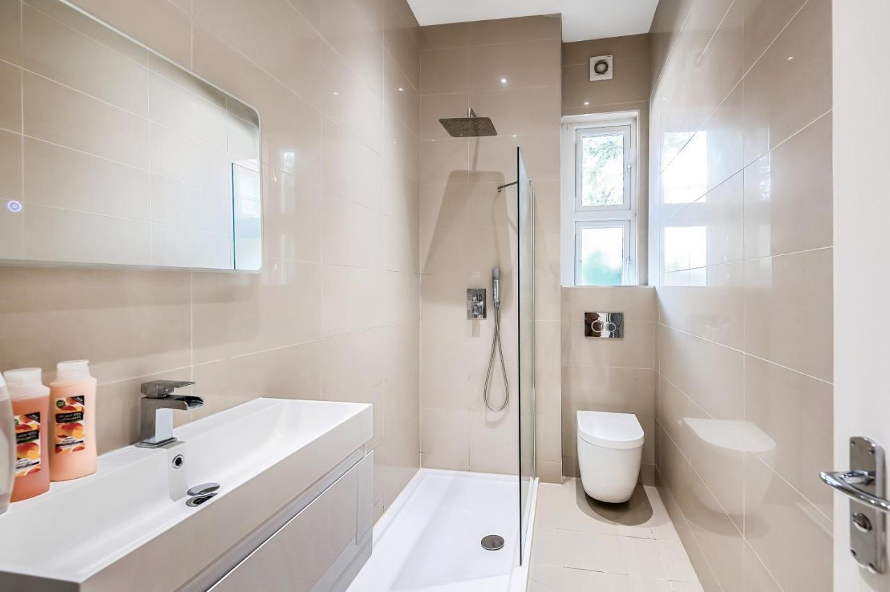 شقة Modern And Light 2 Bed Flat In Sw2 لندن المظهر الخارجي الصورة